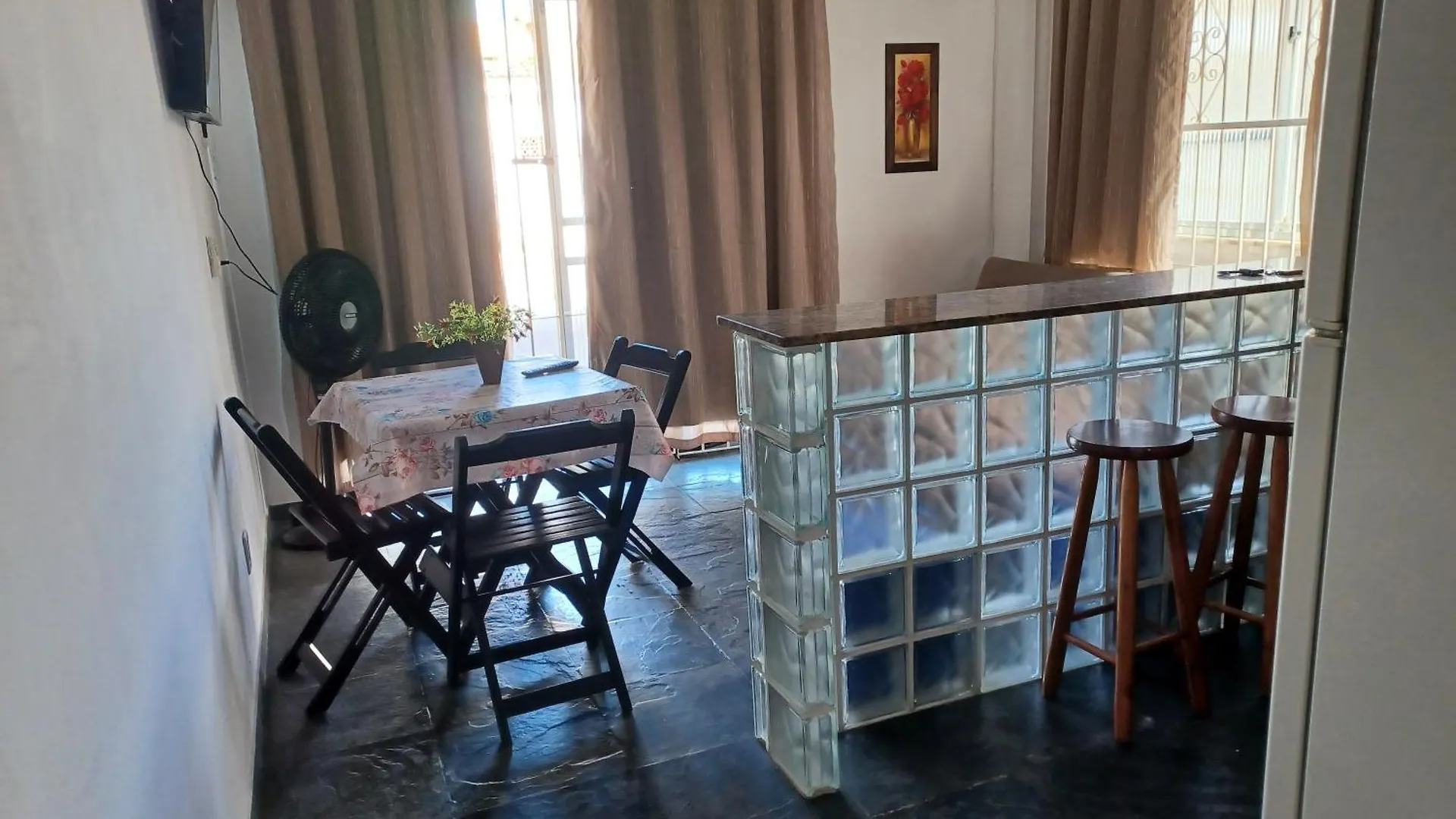 Apartment 4 Min De Carro Praia Do Forte-7 Min A Pe Praia Das Dunas - Wi Fi Cabo Frio Brazil